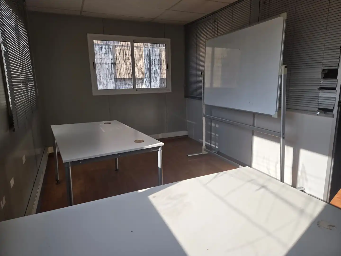 Oficina de alquiler en Centre - Sant Josep - Sanfeliu