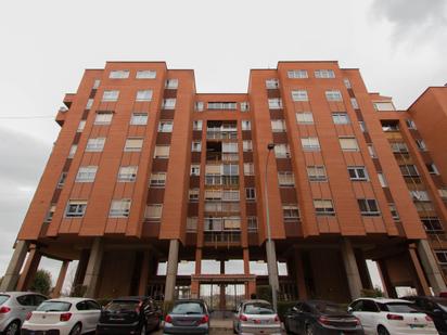 Exterior view of Flat for sale in Valladolid Capital  with Terrace
