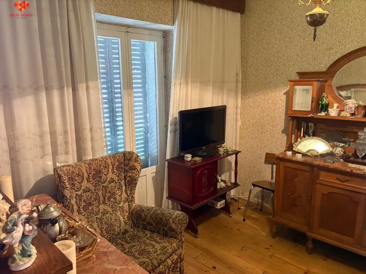 Sala de estar de Casa o chalet en venta en Otero de Herreros con Terraza, Amueblado y Balcón