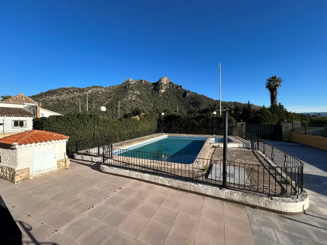 Piscina de Casa o xalet en venda en Gandia amb Aire condicionat, Jardí privat i Terrassa
