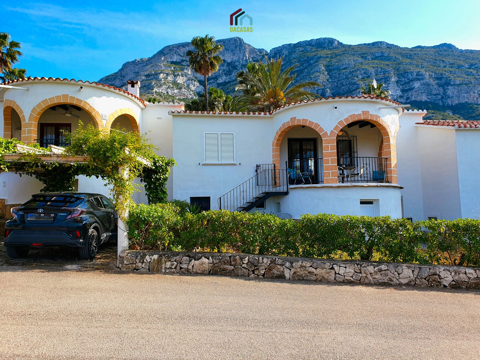Vista exterior de Casa adosada en venta en Dénia con Aire acondicionado, Calefacción y Terraza