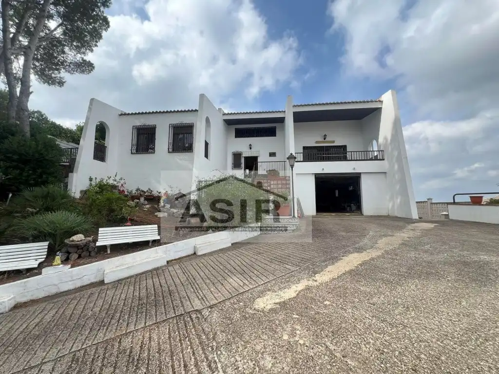 Vista exterior de Casa o chalet en venta en Alzira con Terraza y Piscina