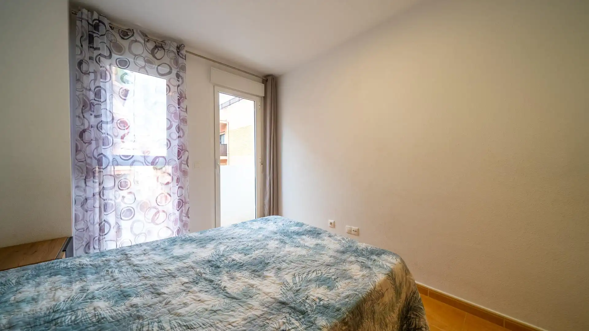 Habitación de Apartamento en venta en Alicante / Alacant con Aire acondicionado, Calefacción y Amueblado