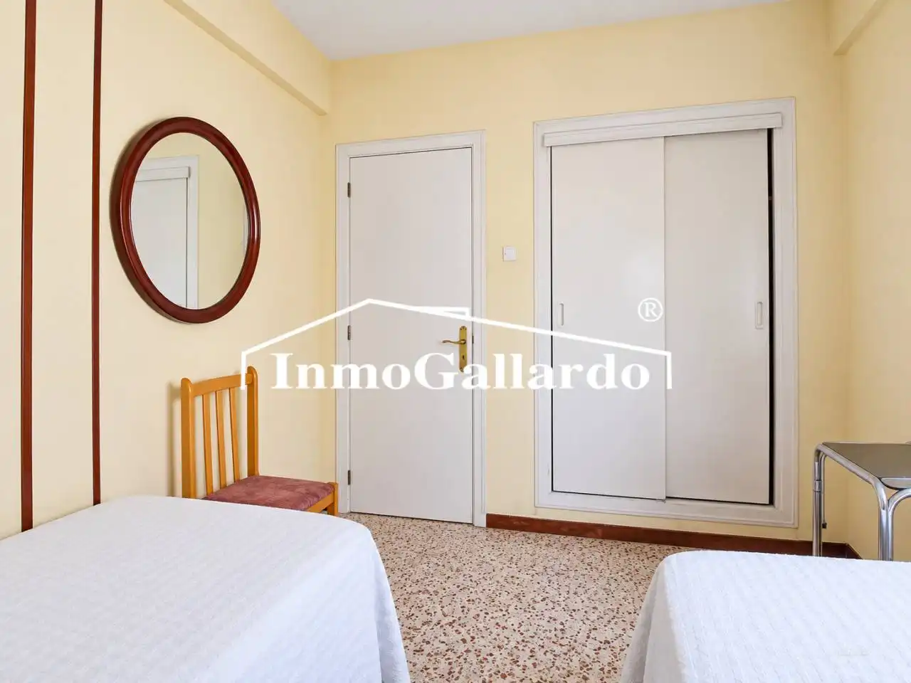 Piso en venta en Málaga con Terraza y Trastero