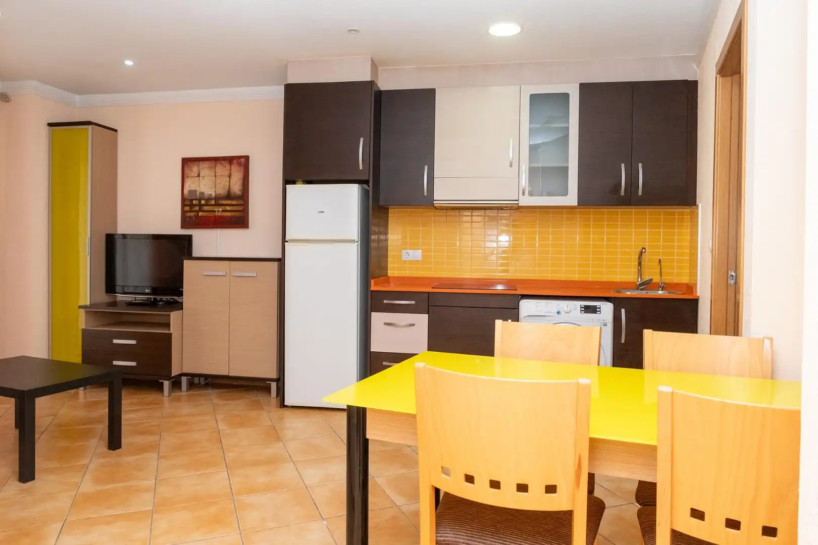 Cuina de Apartament en venda en Formentera del Segura amb Aire condicionat, Terrassa i Moblat