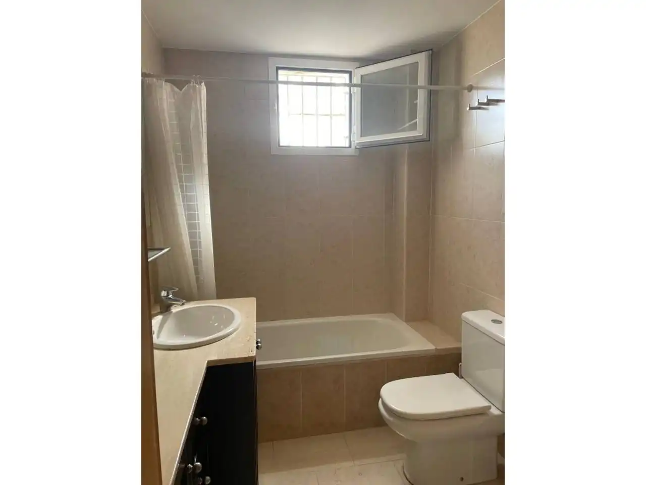 Penthouse with pool for sale in Torrequebrada, imagen 12