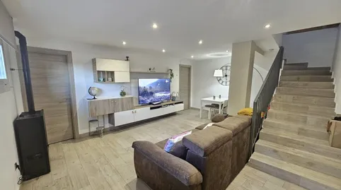 Foto 2 de Casa o xalet en venda a Calle Teresa de Calcuta, Castellnou - Can Mir - Can Solà, Rubí