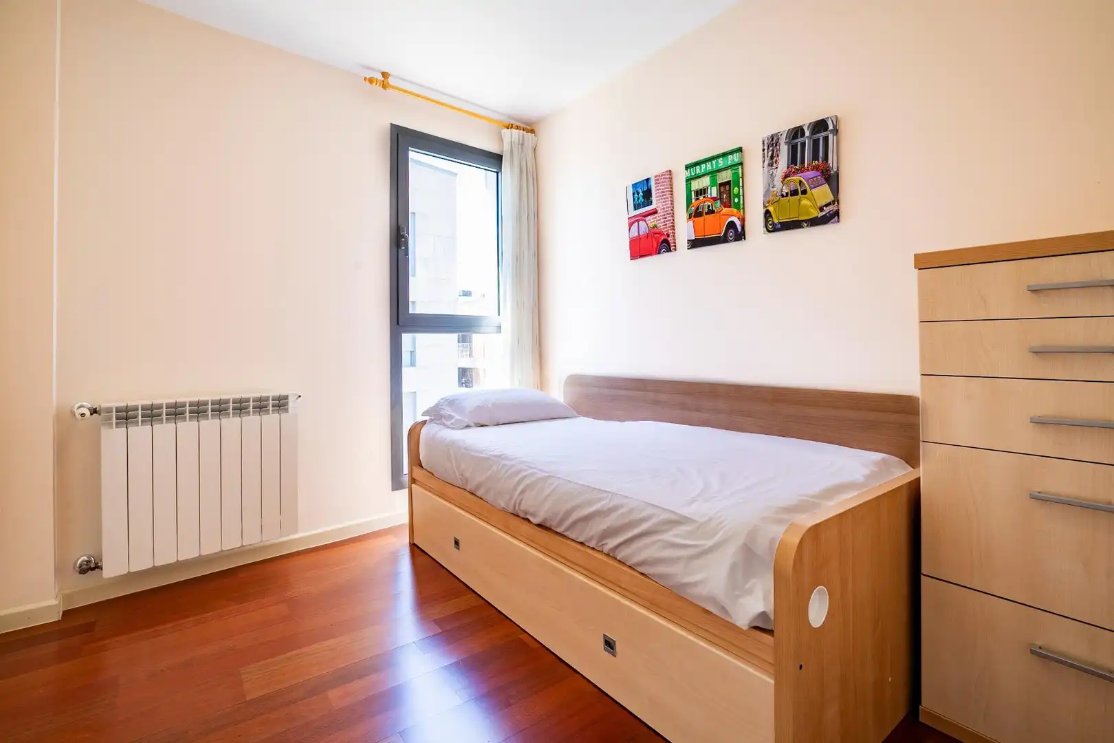 Schlafzimmer von Wohnung zum Verkauf in Sabiñánigo mit Heizung, Parkett und Terrasse