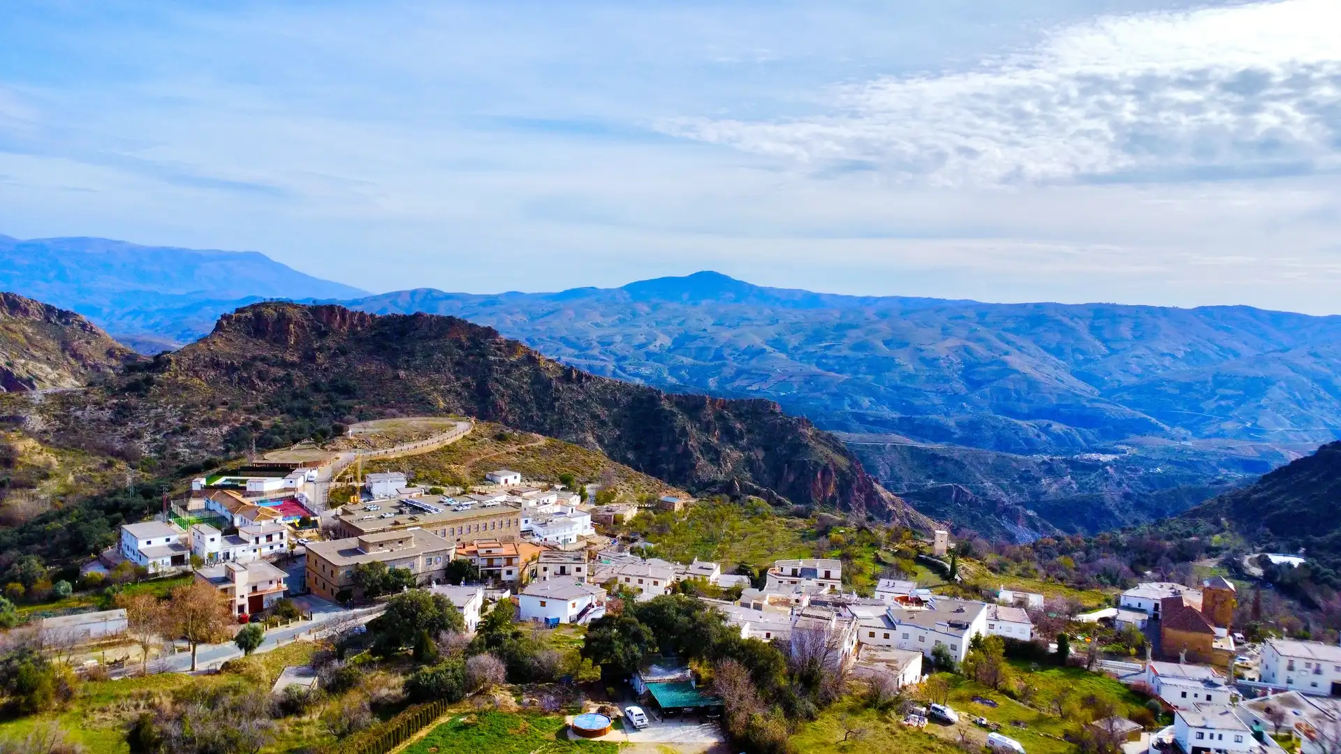 Exterior view of Buildings for sale in Juviles  with Alarm