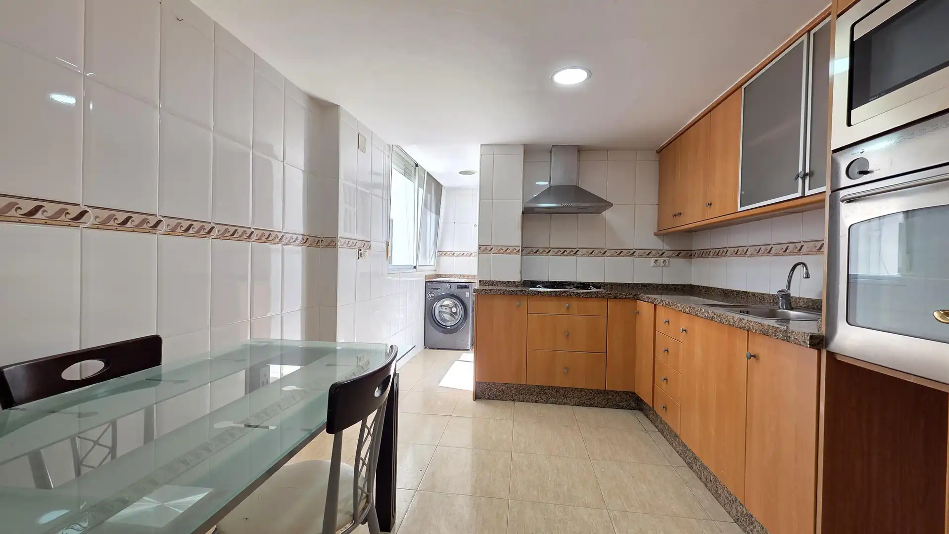 Cocina de Piso en venta en Gandia con Balcón