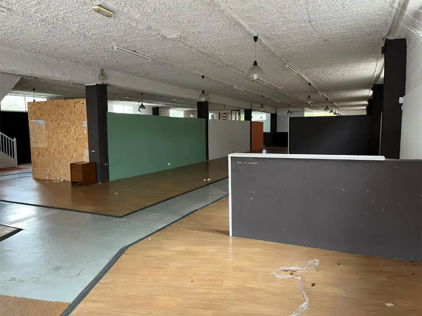 Fabrikhallen zur Miete in Vilaboa