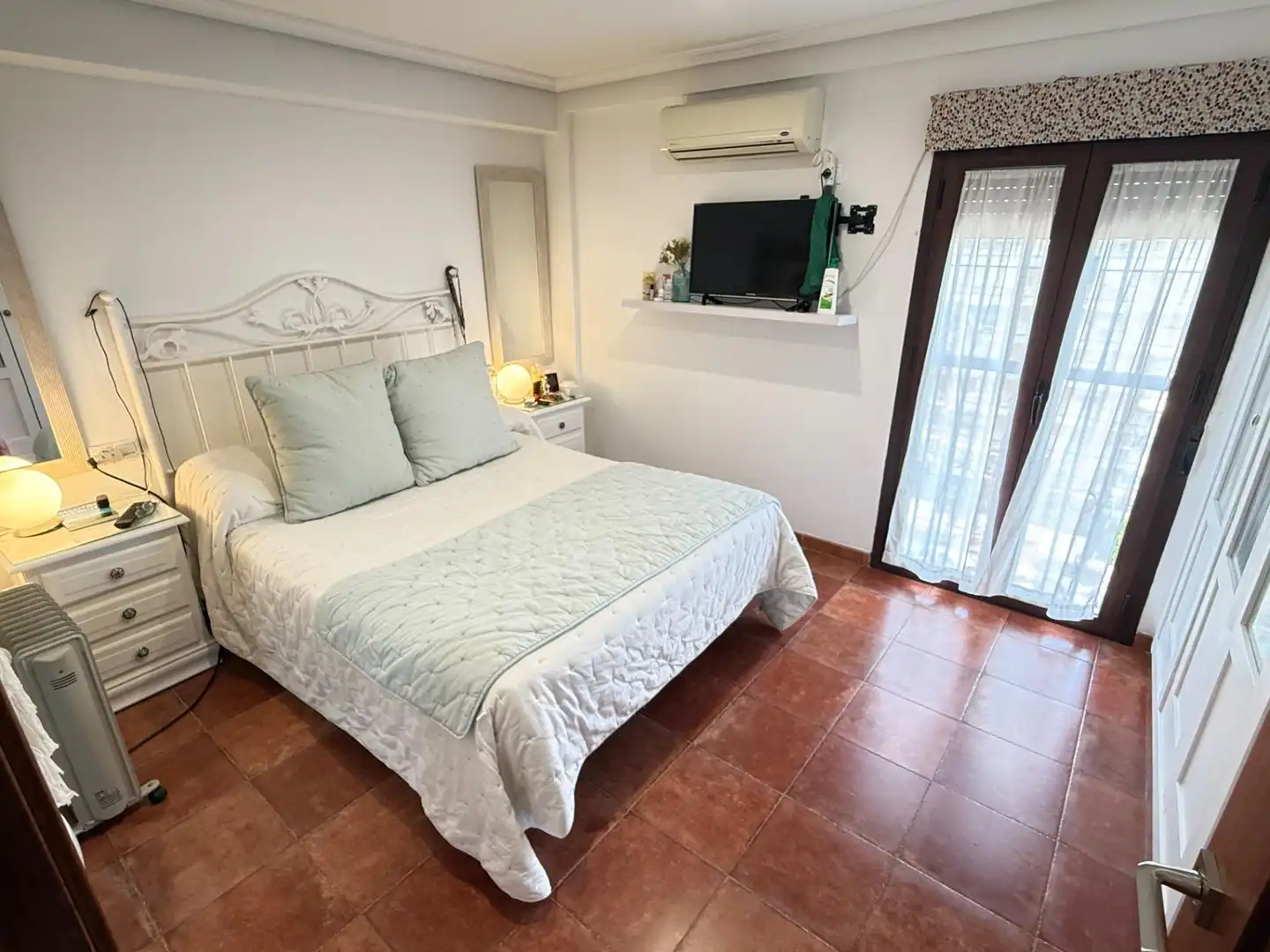 Schlafzimmer von Wohnung zum Verkauf in Córdoba mit Klimaanlage, Heizung und Balkon