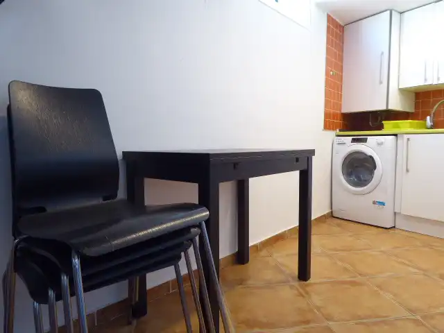 Küche von Wohnungen zur Miete in Málaga mit Klimaanlage, Möbliert und Waschmaschine