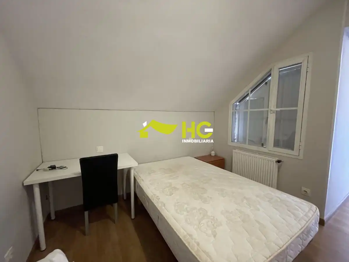 Bedroom of Flat for sale in Villaviciosa de Odón  with Air Conditioner, Heating and Terrace