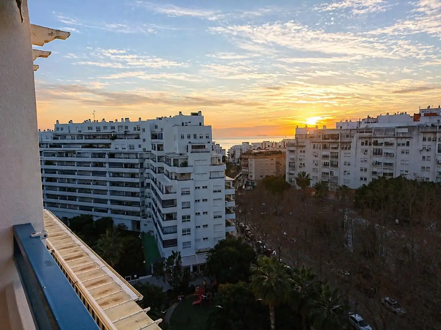 Vista exterior de Apartamento en venta en Marbella con Aire acondicionado, Terraza y Trastero