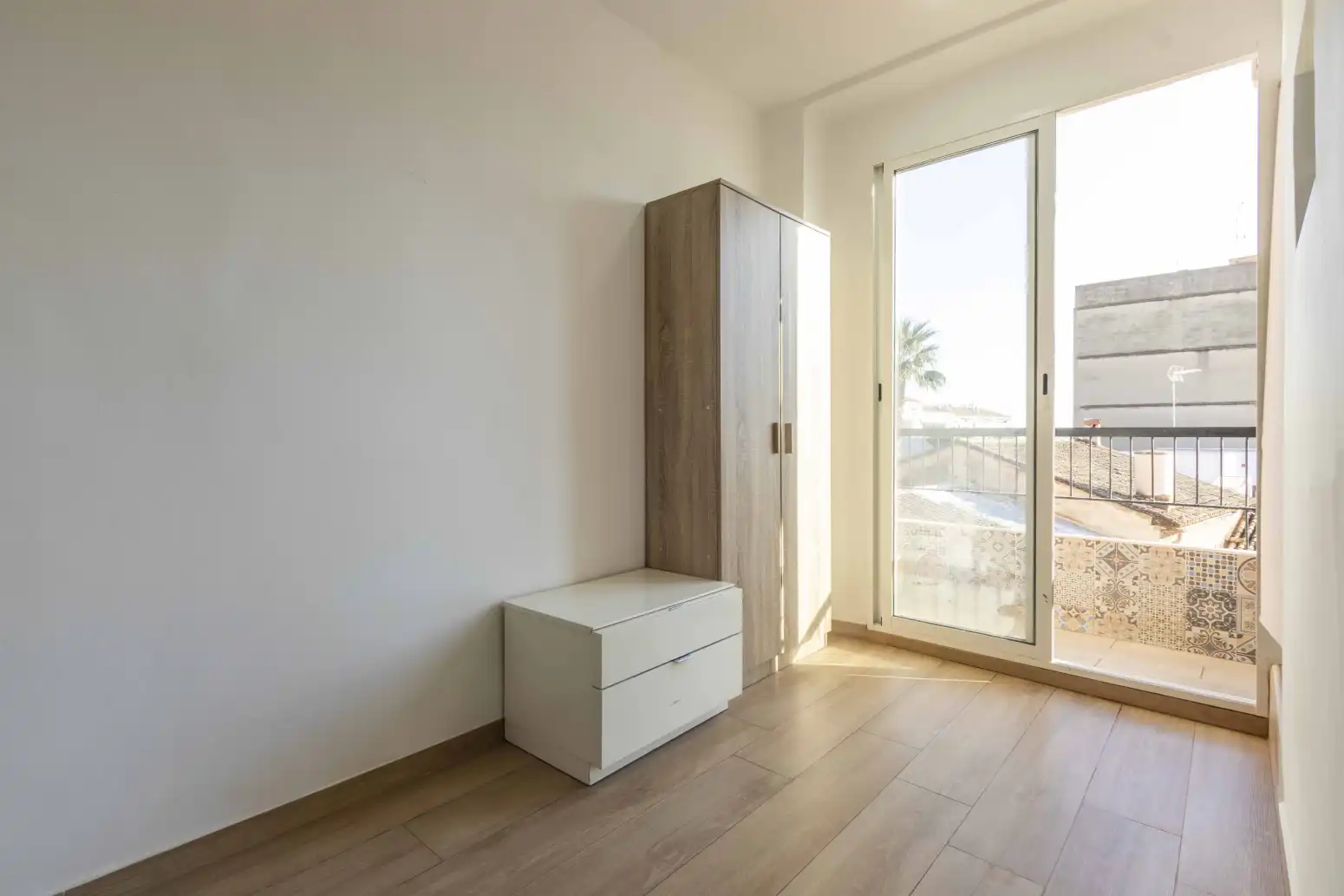Schlafzimmer von Wohnung zum Verkauf in Foios mit Klimaanlage und Balkon