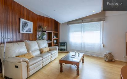 Living room of Flat for sale in Arteixo  with Heating, Terrace and Storage room
