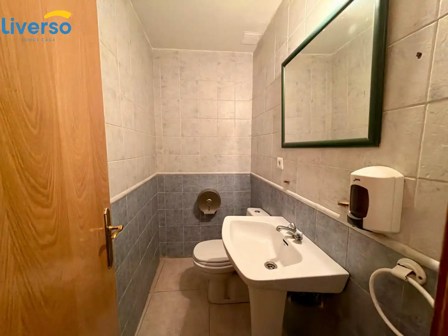 Bathroom of Houses for sale in Arlanzón  with Heating and Furnished