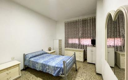 Bedroom of Flat for sale in  Barcelona Capital  with Heating