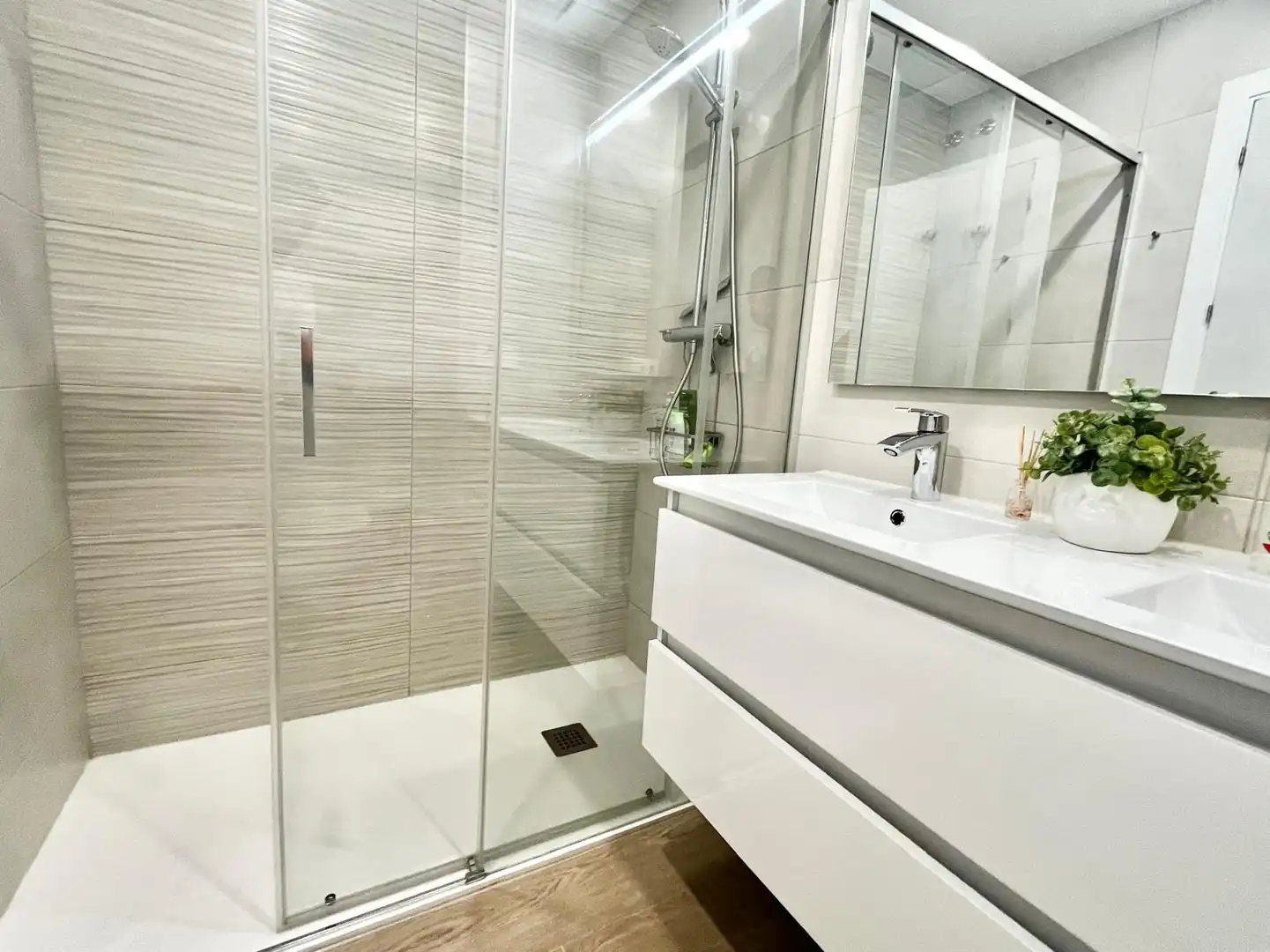 Apartamento con terraza en alquiler en Playa de Poniente, imagen 12