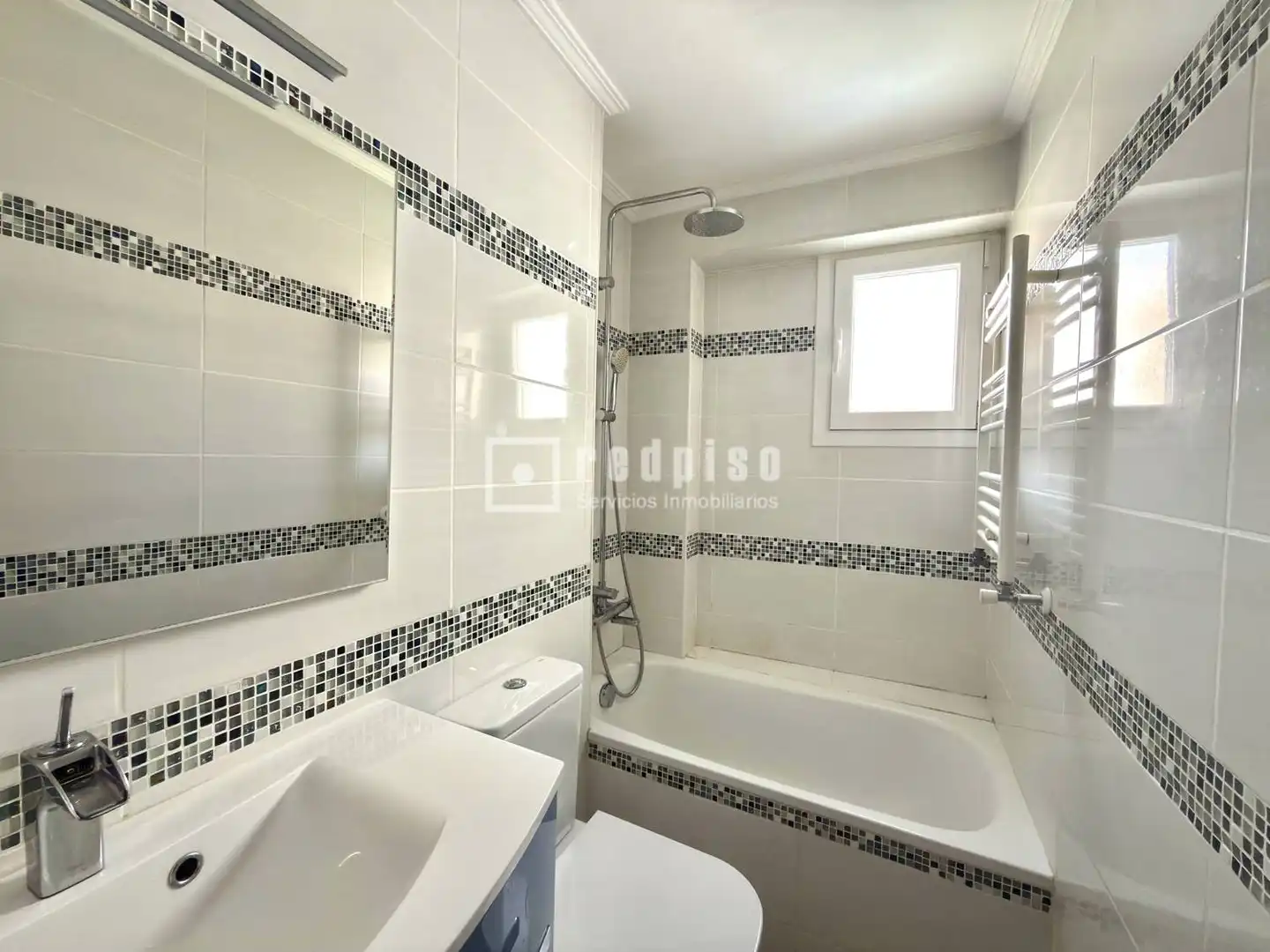 Flat for sale in de Montejurra, Ventas