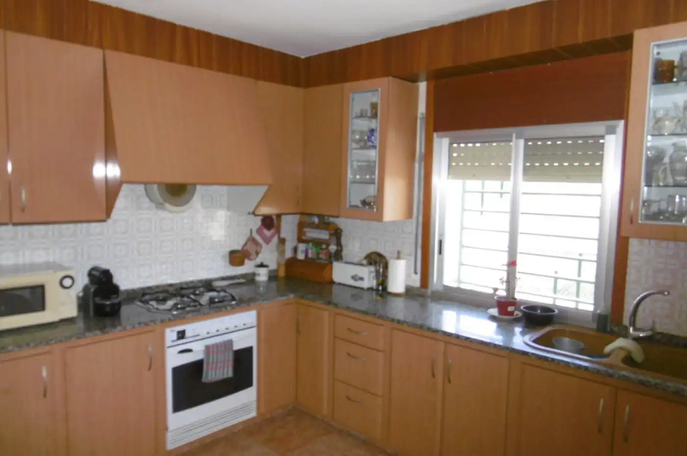 Cuina de Casa o xalet en venda en Tortosa amb Calefacció, Jardí privat i Terrassa