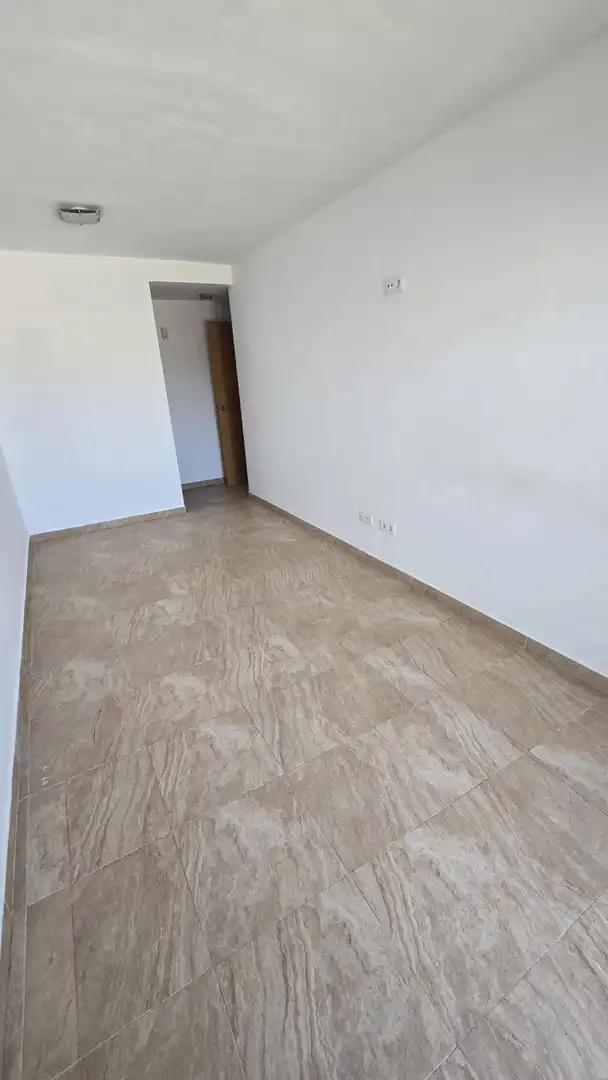 Apartament en venda a Mestre Felix Gracia, Deltebre