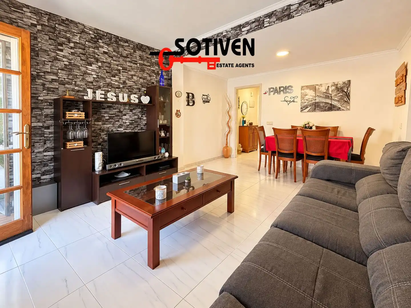 Wohnzimmer von Wohnungen zum Verkauf in Adeje mit Heizung und Balkon
