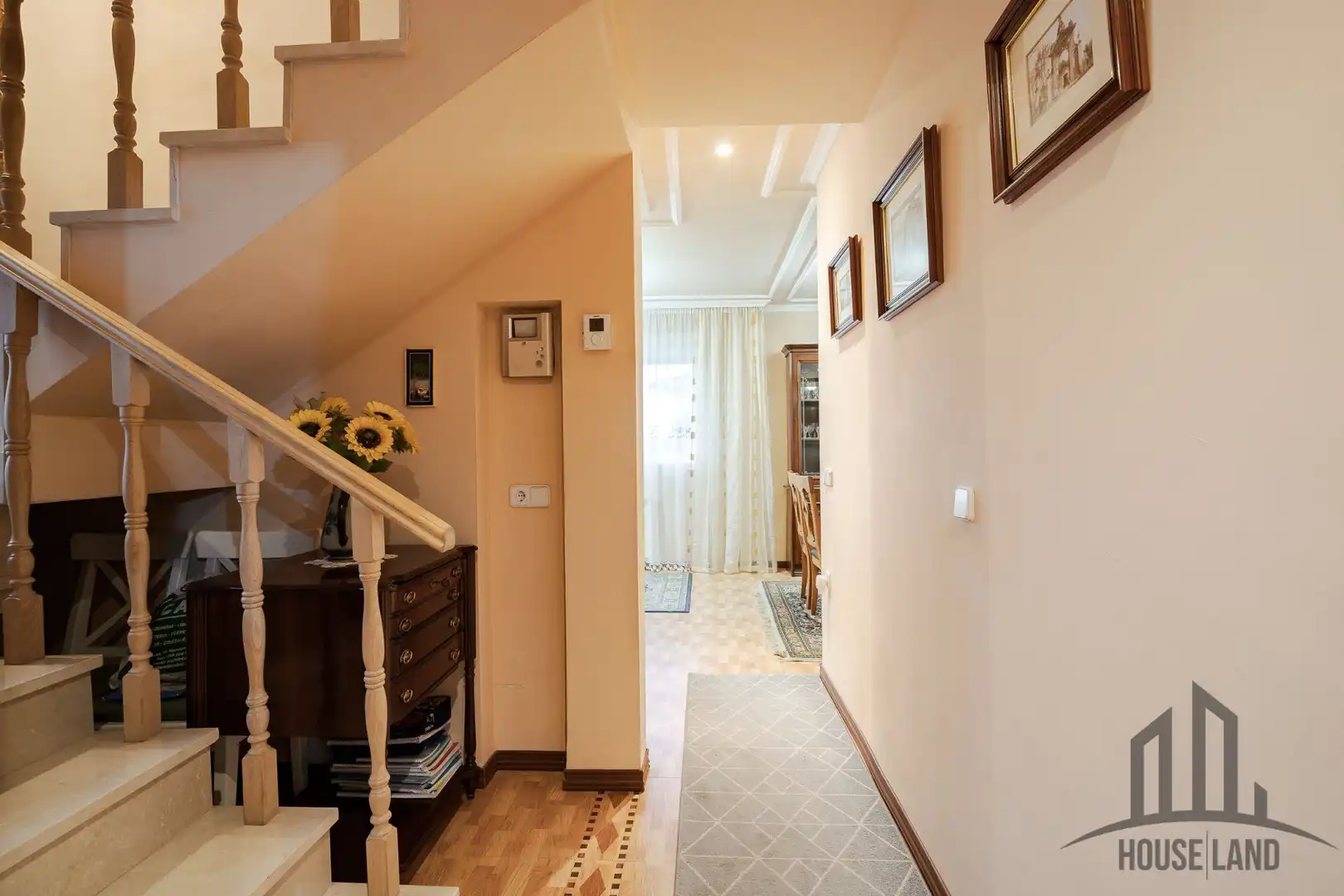 Houses for sale in Fuentenovilla  with Air Conditioner, Heating and Private garden