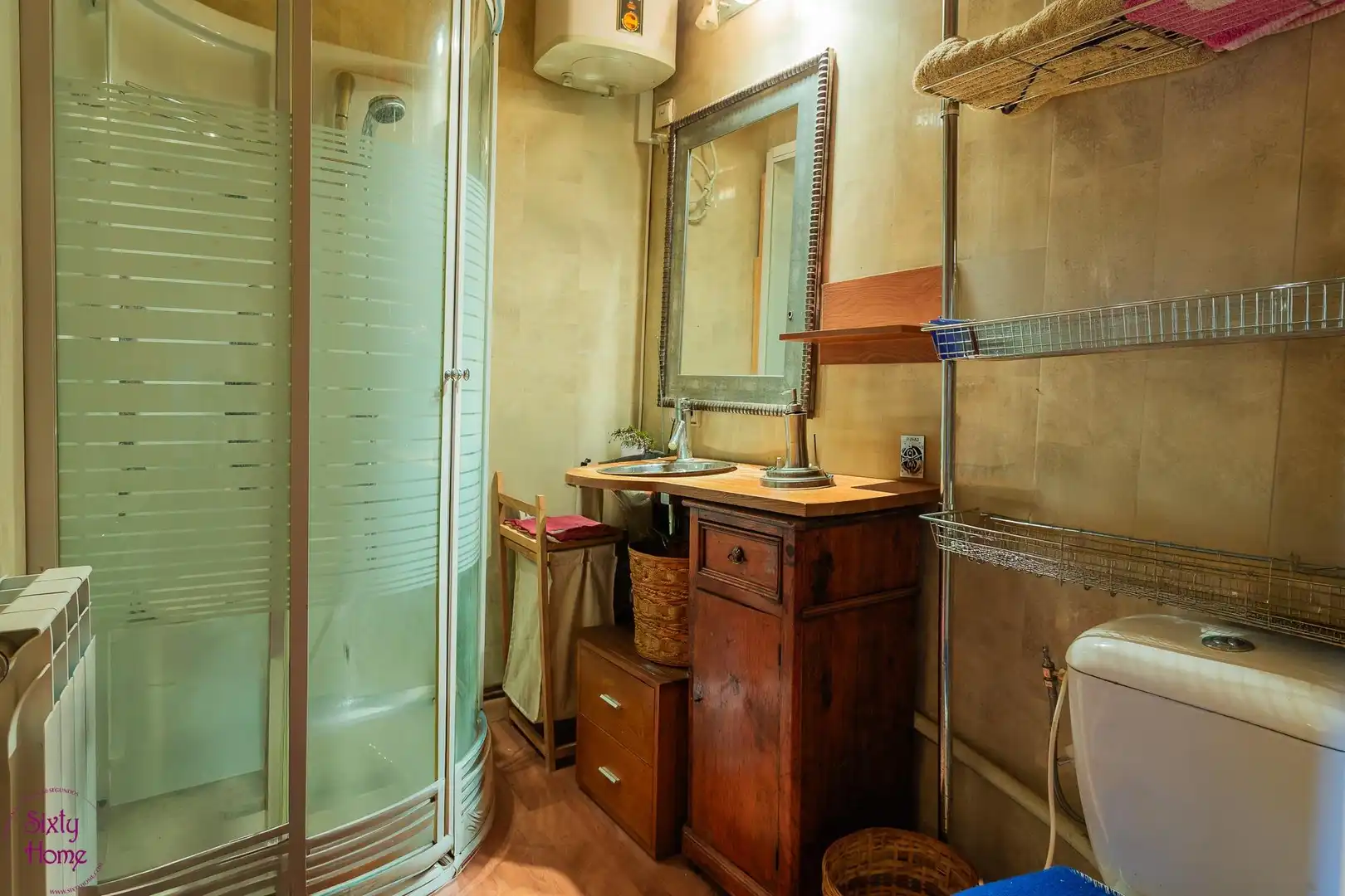 Bathroom of Houses for sale in Castiliscar  with Furnished