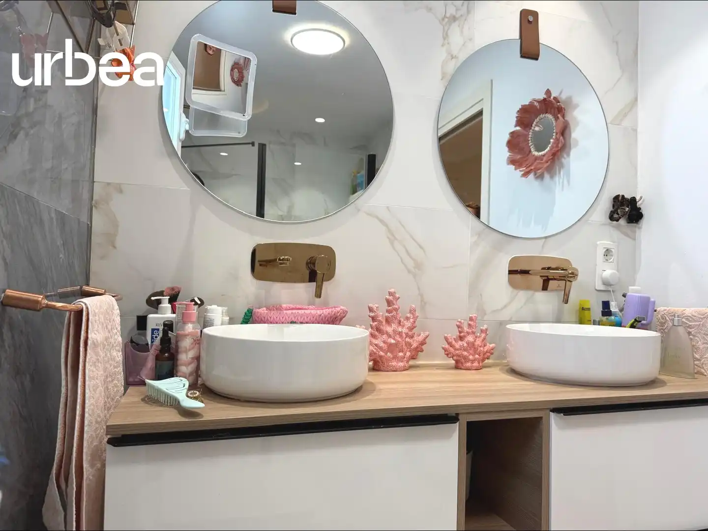 Bathroom of Flat for sale in Málaga  with Storage room