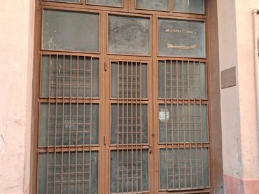 Business premises for sale in Calle de Daroca 17