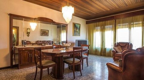 Casa señorial y edificio multifunción 8o pisos , geriatrico etc de 1.261 m² con gran potencial inversor en Roda de Ter, immagine 2