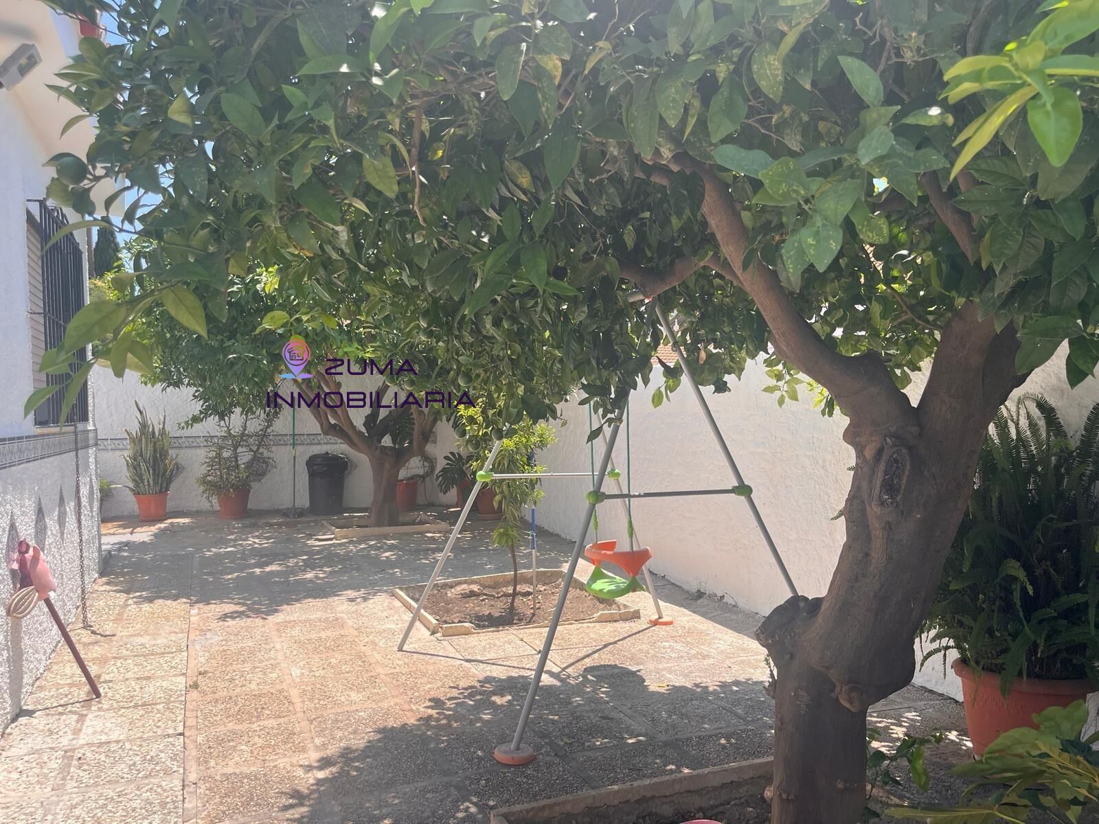 Jardí de Casa o xalet en venda en Málaga Capital amb Aire condicionat, Terrassa i Moblat