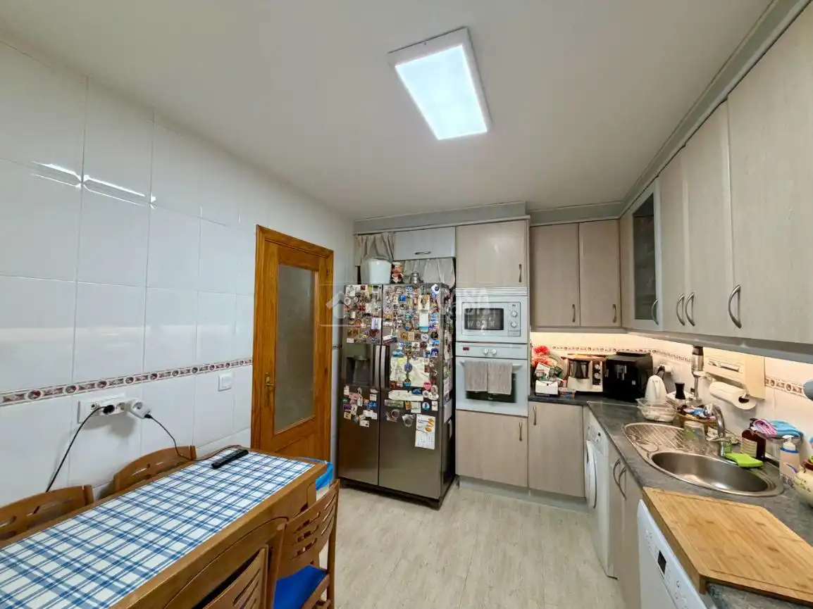 Cocina de Piso en venta en Villanueva de la Torre con Aire acondicionado y Calefacción
