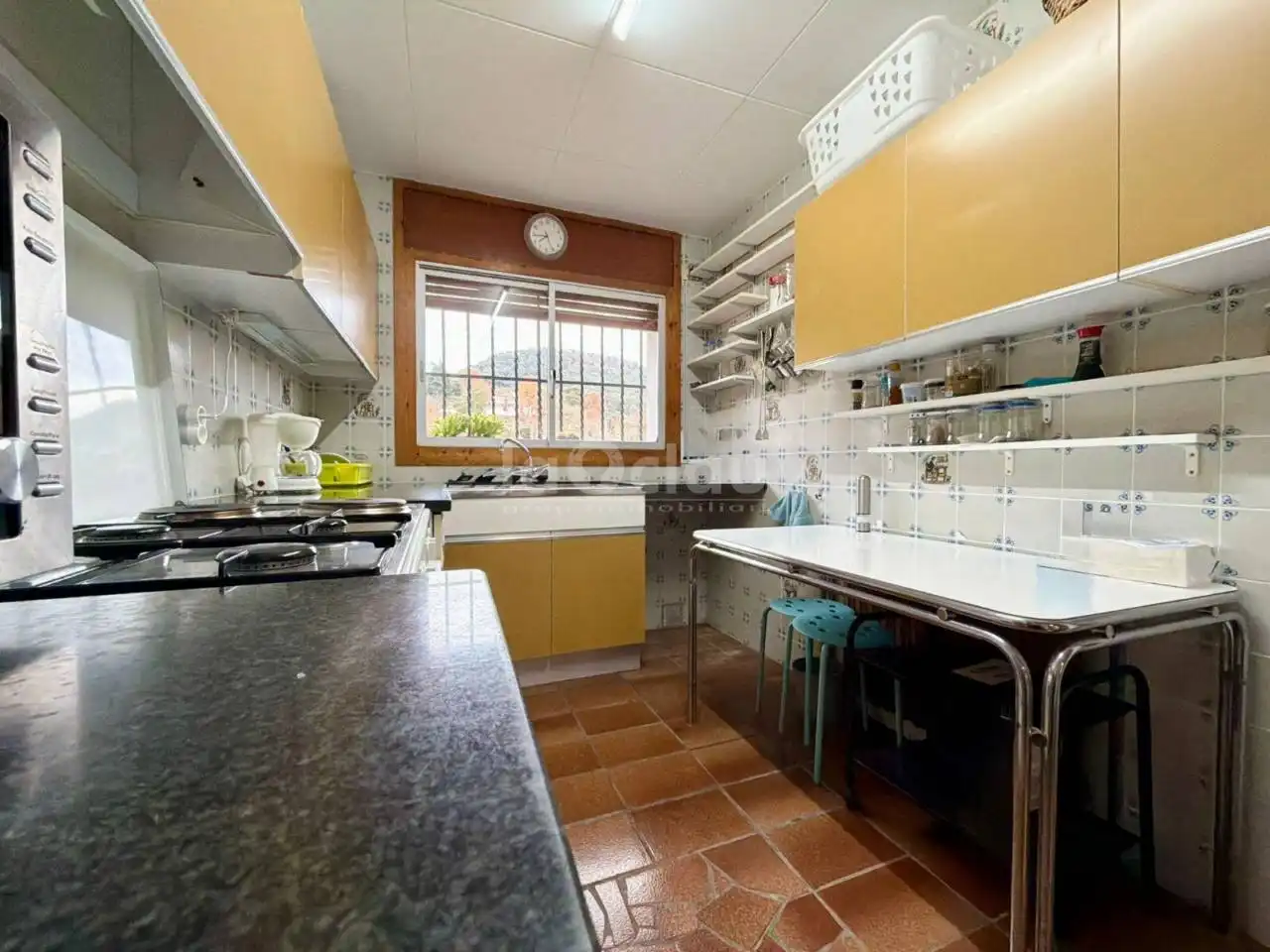 Cuina de Casa o xalet en venda en Tavèrnoles amb Jardí privat i Terrassa