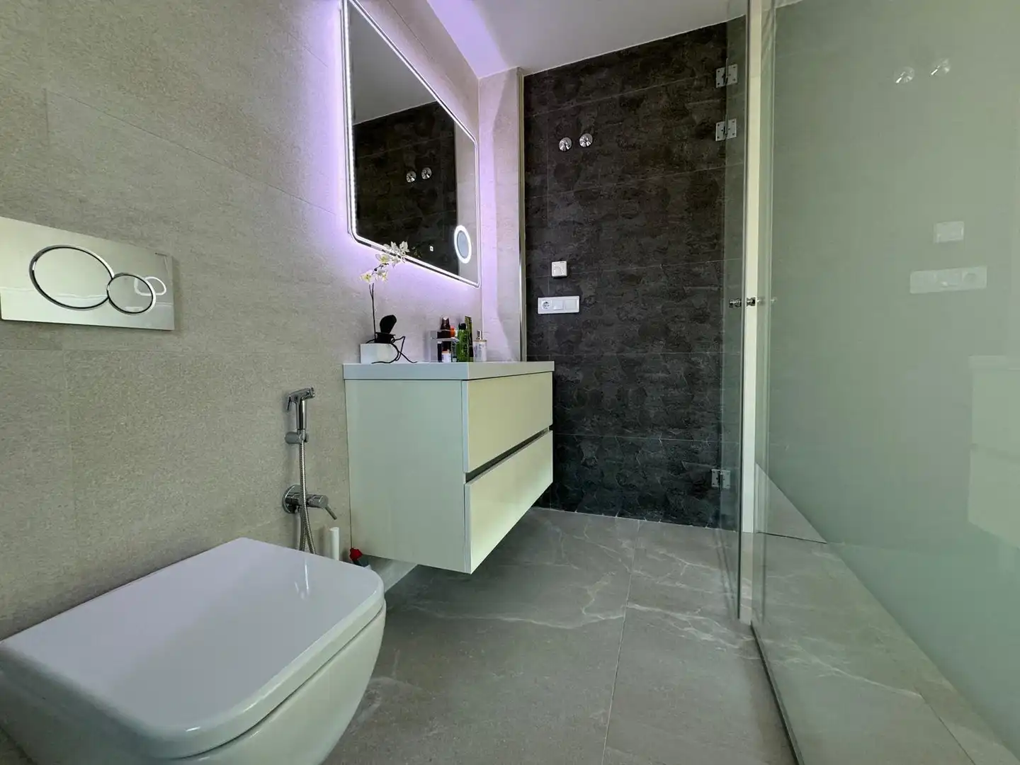 Bungalow con piscina en venta en Calle de los chrimines, imagen 59
