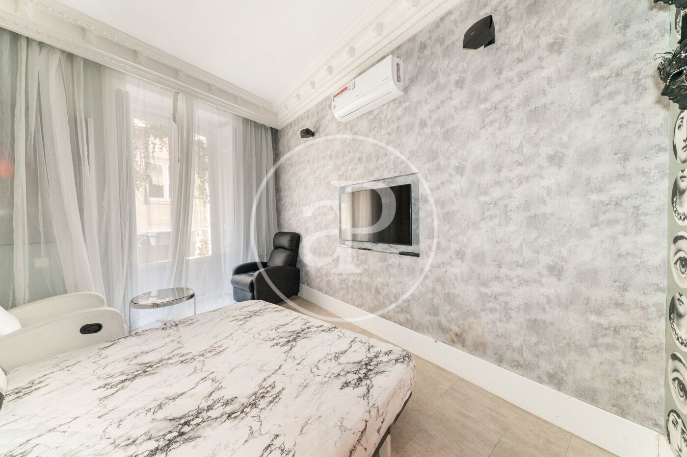 Bedroom of Flat for sale in  Madrid Capital  with Air Conditioner, Heating and Furnished