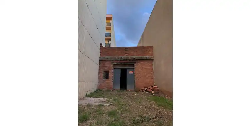 Terrenys i solars en venda a CARRER DE L'ESTACIO, imagen 2