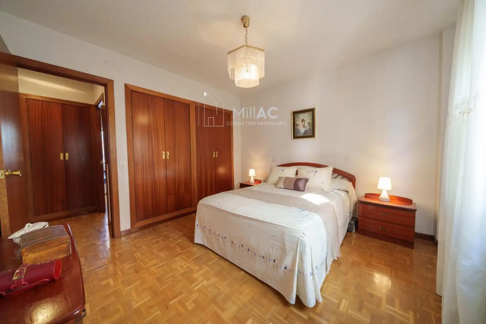 Dormitori de Pis en venda en Madrid amb Calefacció, Parquet i Terrassa