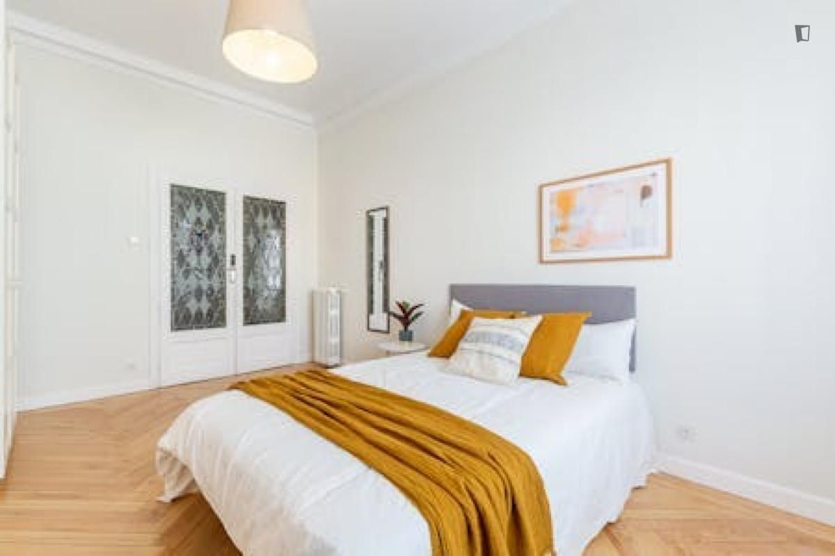 Apartament per a compartir a Castellana