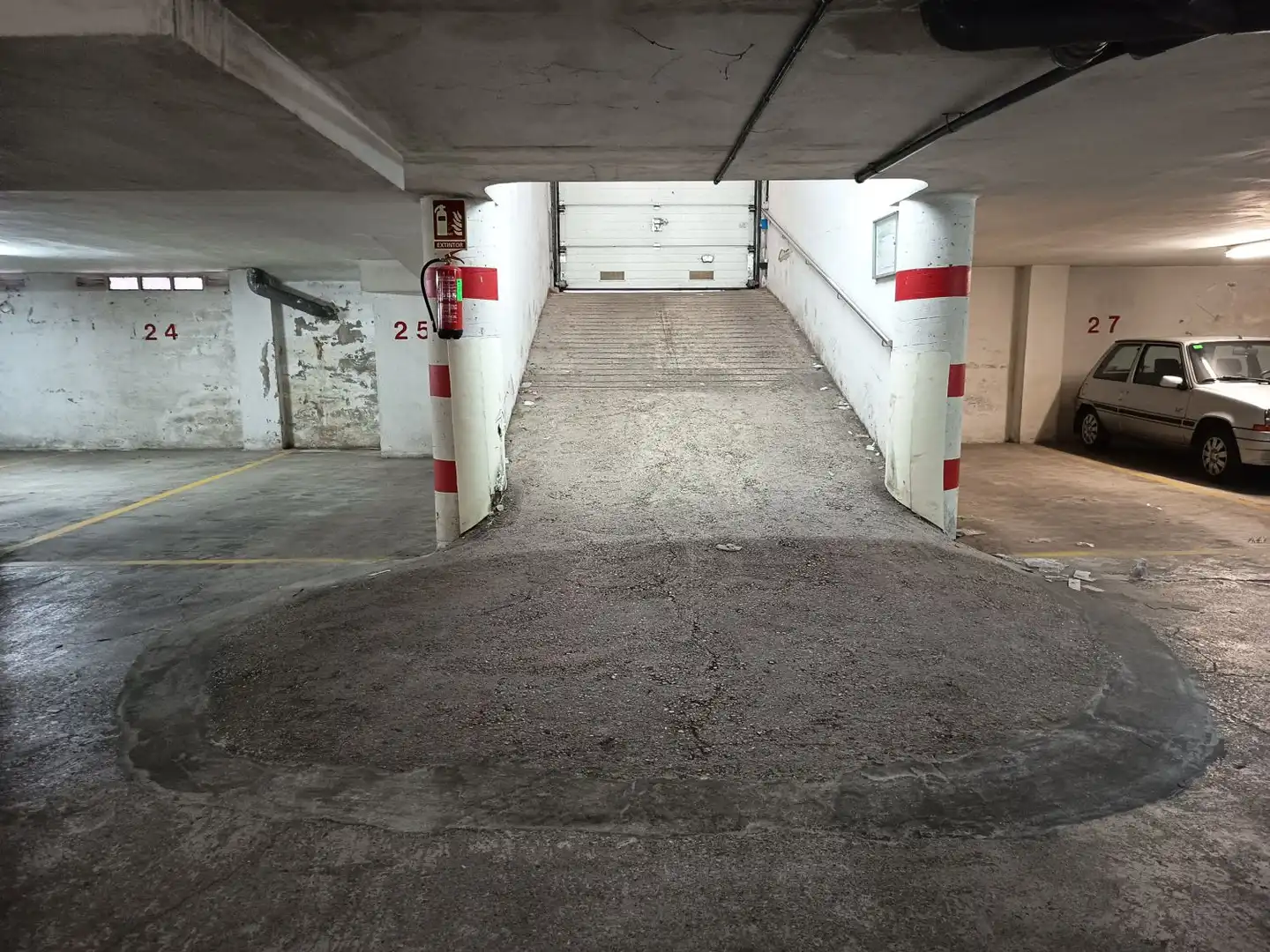 Parkplatz zum Verkauf in AGUSTINA ARAGO 40, imagen 4