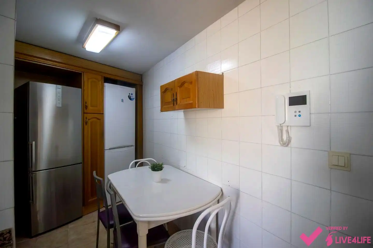 Kitchen of Flat for share in Valencia  with Air Conditioner and Furnished