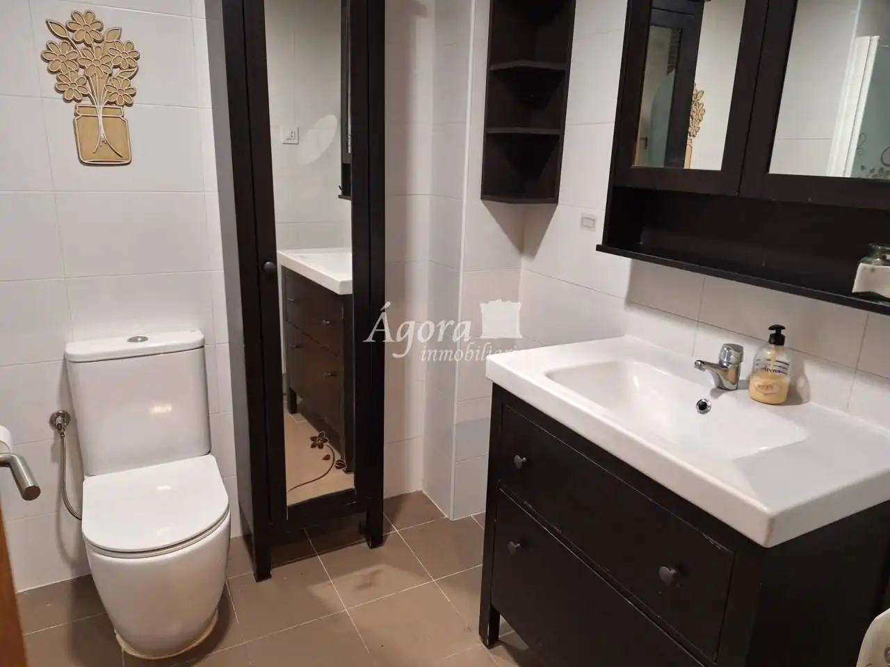 Badezimmer von Wohnung zum Verkauf in Valladolid mit Heizung, Parkett und Abstellraum
