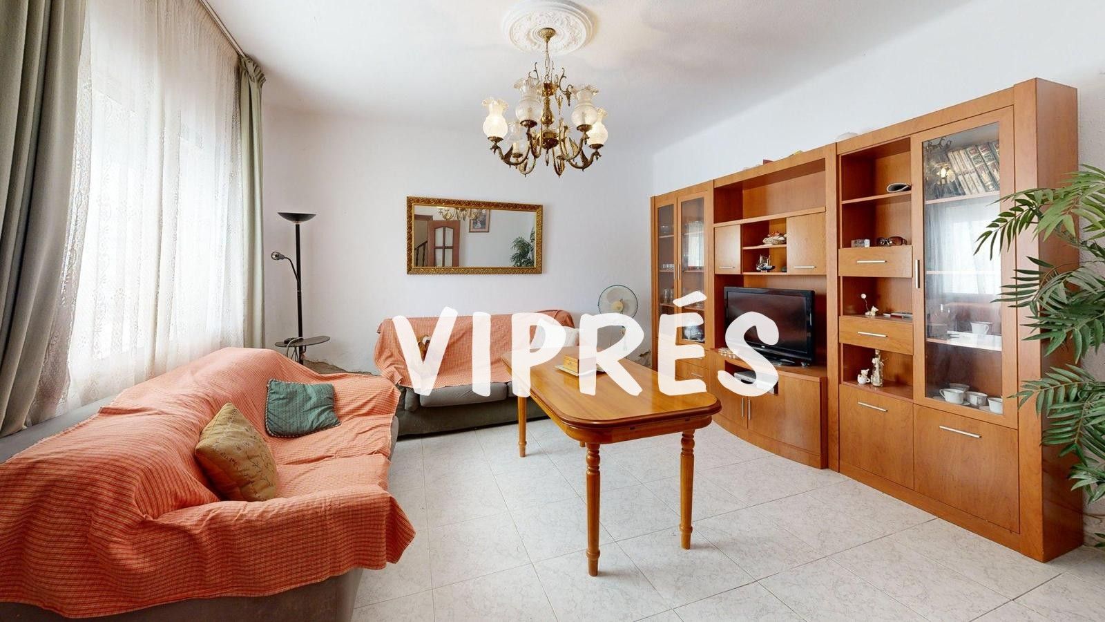 Sala de estar de Casa o chalet en venta en Cáceres Capital con Aire acondicionado, Calefacción y Terraza