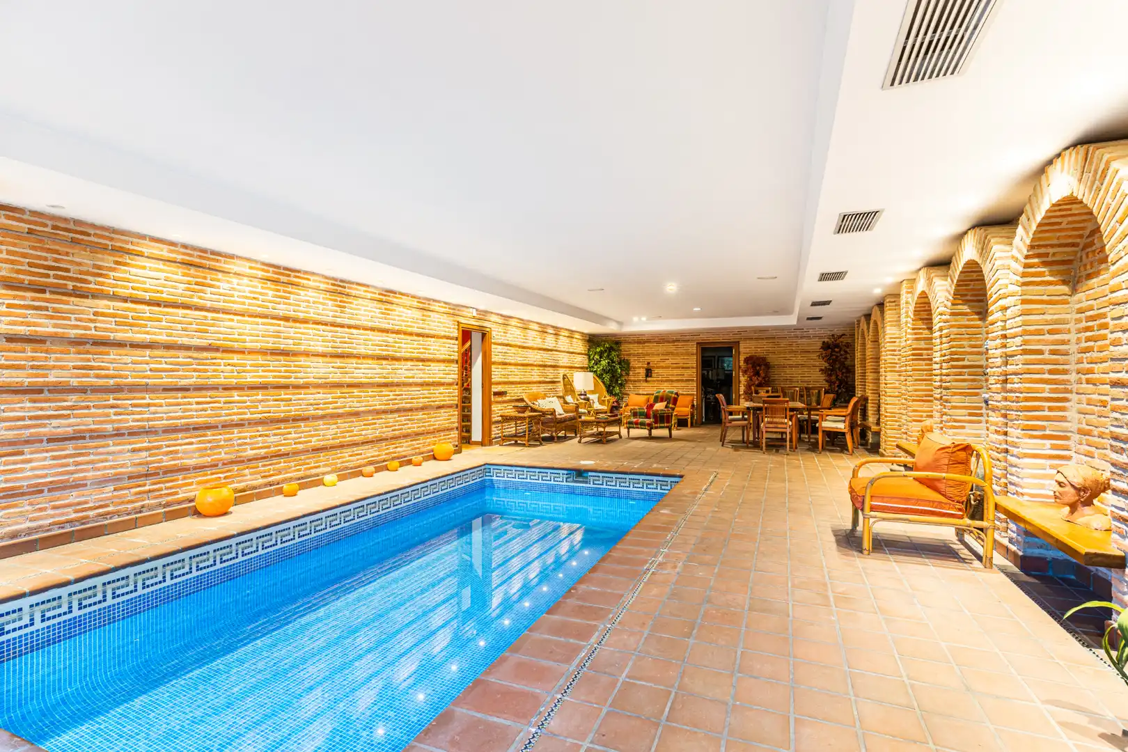 Piscina de Casa o chalet en venta en Las Rozas de Madrid con Aire acondicionado, Calefacción y Jardín privado