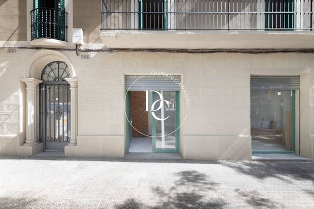 Local comercial en Alquiler en Sagrada Família