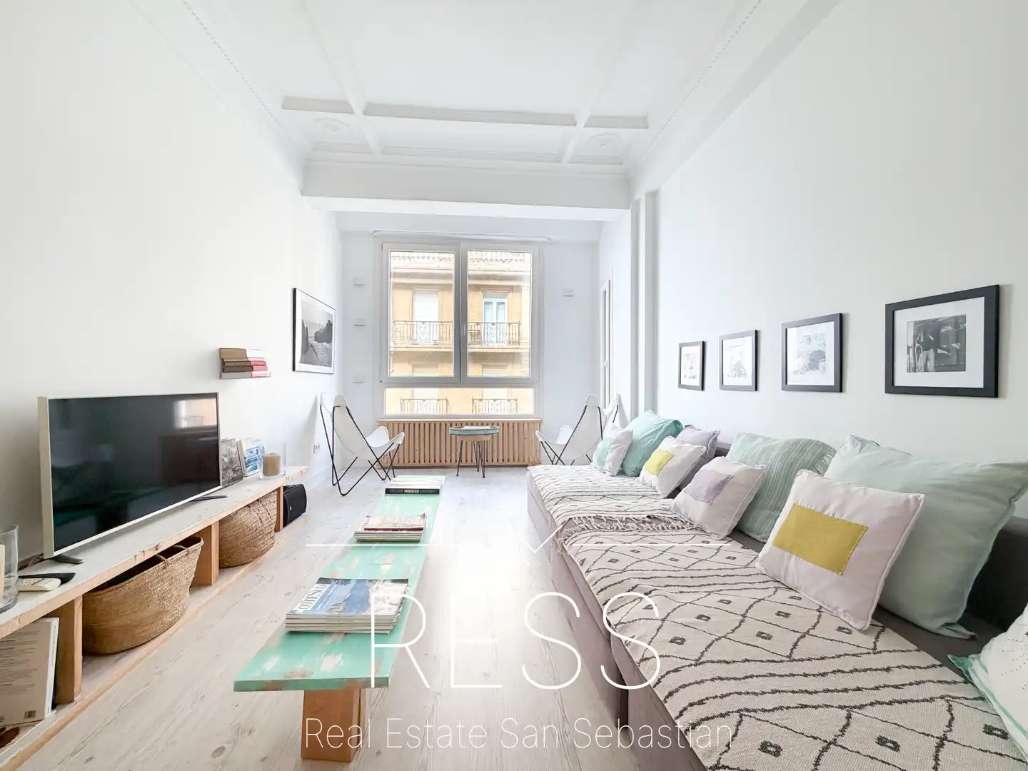 Wohnzimmer von Wohnung zum Verkauf in Donostia - San Sebastián  mit Heizung, Terrasse und Möbliert