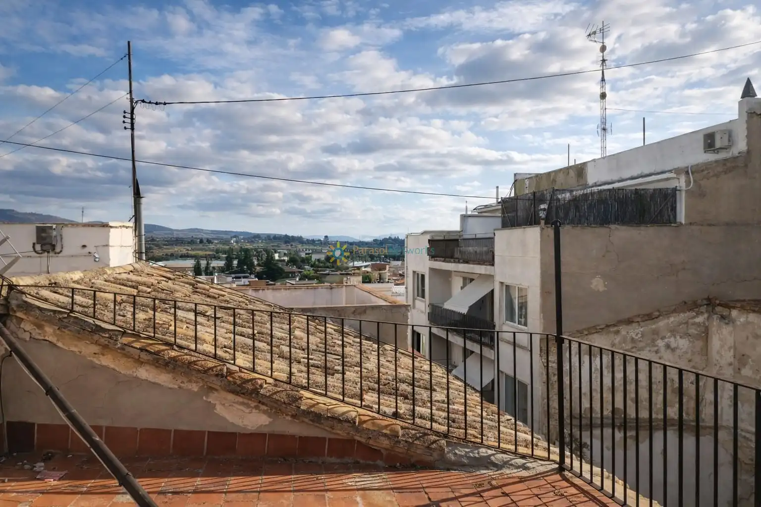 Vista exterior de Casa adosada en venta en L'Olleria con Terraza, Trastero y Balcón