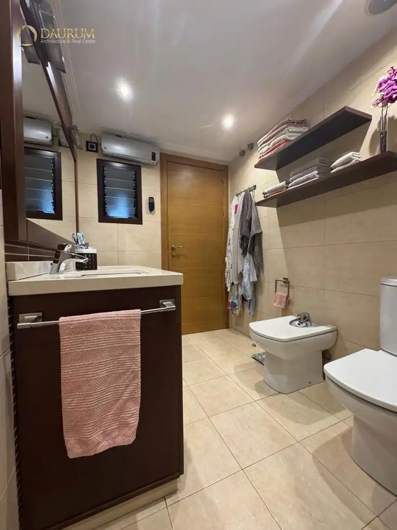 Baño de Casa o chalet en venta en El Viso del Alcor con Aire acondicionado, Terraza y Trastero